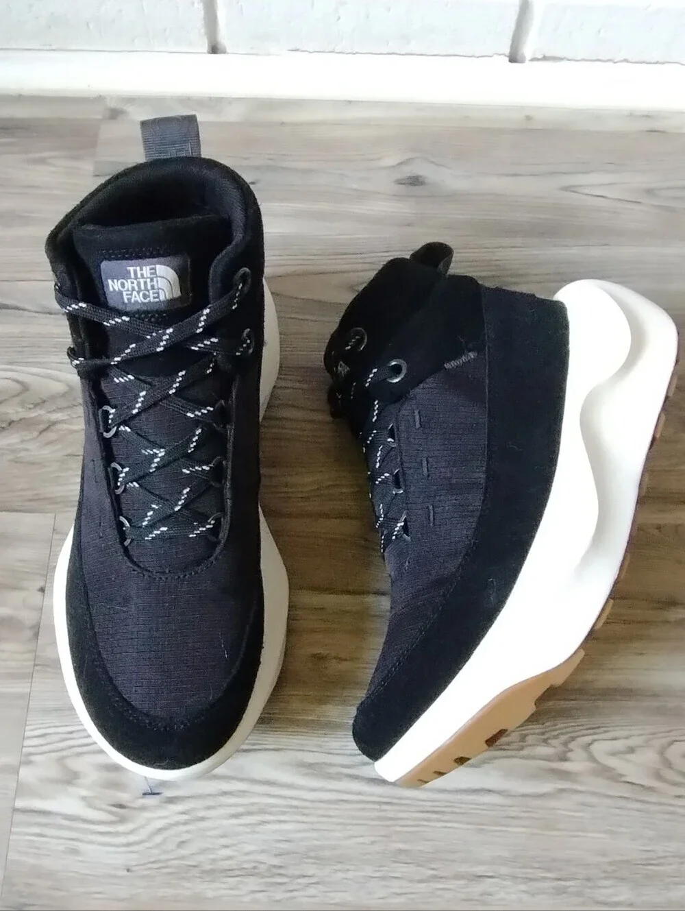 The North Face Women's Halseigh Hiker Boots In Black